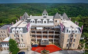 1886 Crescent Hotel And Spa